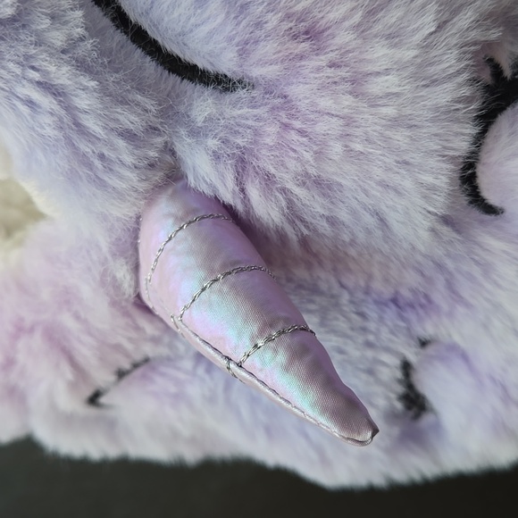 6-8 Years Old Boy/Girl Unicorn Slippers, NWT - Picture 3 of 7